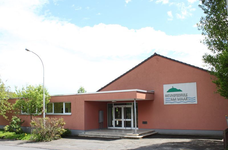 Grundschule "Am Maar" - Ortsgemeinde Niederdürenbach